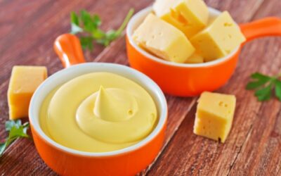 Cómo hacer salsa de queso para acompañar tus platos favoritos